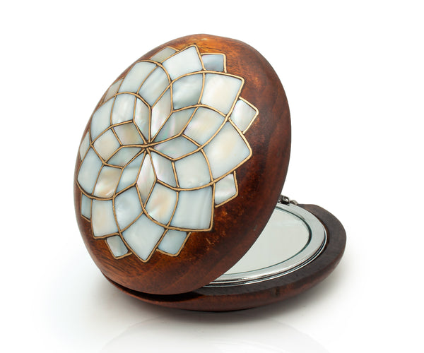 Pearl Vintage Hand Mirror